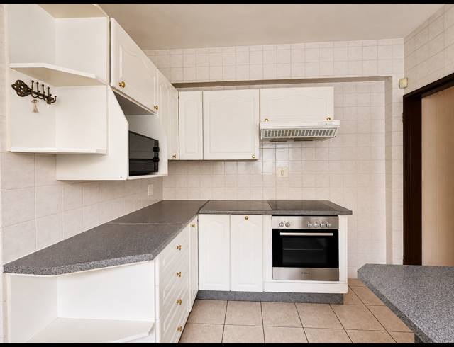 3 BEDROOM TOWNHOUSE FOR SALE IN THREE RIVERS